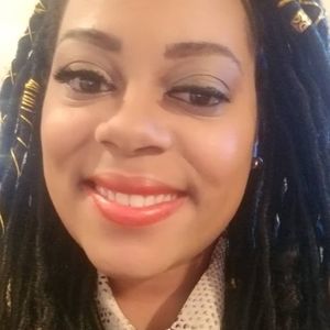 Meet your Posher, Fallon